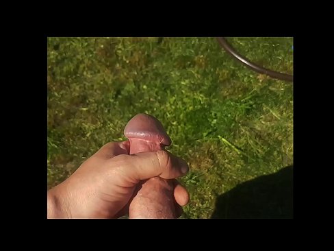 ❤️ Panas cewek cantik nemu dheweke Jambon pus bajingan lan cums karo muncrat ing taman panas ❤ Video jancok ing pornojv.porn-list.ru ❌